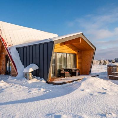 Дом-студия на поляне с бочкой Фурако